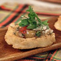 Crispy Potato Sopes with Goat Cheese and Herb Salad_image