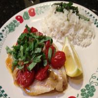 Poached Halibut With Tomato and Basil_image