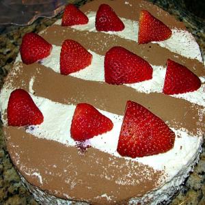 White Chocolate Strawberry Torte_image