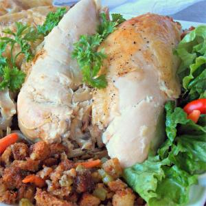 Roast Chicken with Croutons and Onions_image