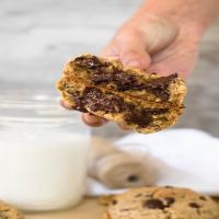 Walnut chocolate chip cookies_image