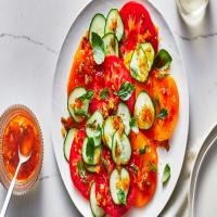 Sliced-Tomato Salad With Dill Pickle Relish Vinaigrette_image