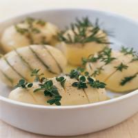 Herb Infused Potatoes_image