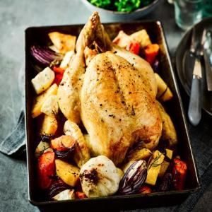 Roast chicken with lemon & rosemary roots_image