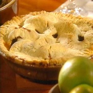 Apple Pie with Rose Water_image