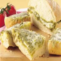 Grilled Pesto-Cheese Bread_image
