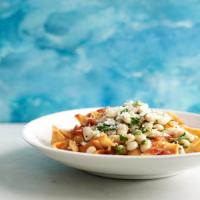 Pasta with Tomato Sauce and Lemony Beans_image