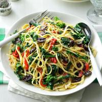 Linguine with Broccoli Rabe & Peppers_image