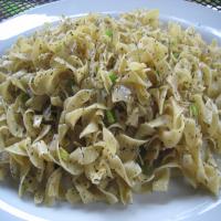 Buttery Poppy Seed Egg Noodles_image