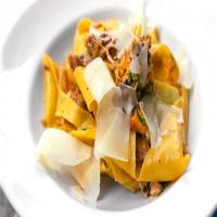 Braised Rabbit with Fresh Pappardelle_image