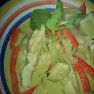 Simple Thai Green Chicken Curry_image