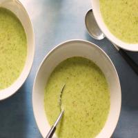 Vegan Cream of Broccoli Soup_image