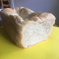 Fluffy White Bread (Bread Machine)_image