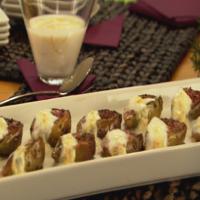Grilled Figs with Honey Yogurt Sauce image
