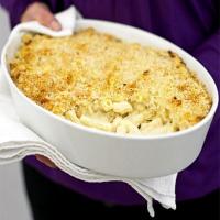 Macaroni cheese in 4 easy steps image