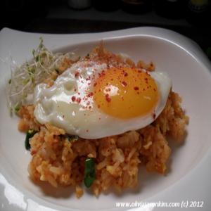 Kimchi Bokkeumbab (Kimchi Fried Rice) image