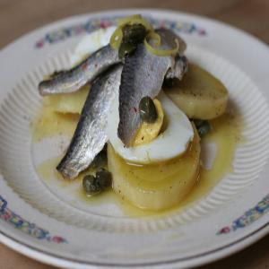Home-Cured Sardine, Potato and Egg Salad_image