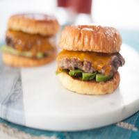 Breakfast Burger with French Toast Bun_image