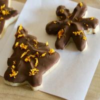 Chocolate-Dipped Orange Shortbread Cookies_image