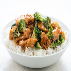Crispy Orange Chicken with jasmine rice and broccoli_image