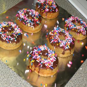 Easy Bakery-Style Doughnut Topping Glaze image