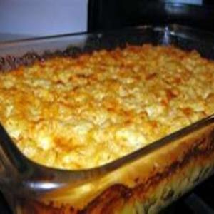 Macaroni and cheese By freda_image