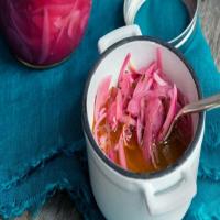 Yucatán-Style Pickled Red Onions_image