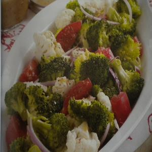 Quick & Easy Veggie Salad_image