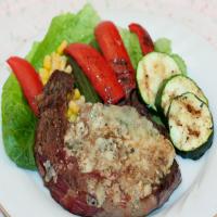 Blue Cheese Topped Grilled Ranch Steak_image