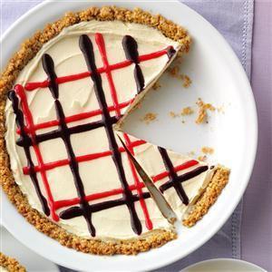 Red, White and Blueberry Ice Cream Pie_image