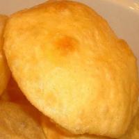 Puris (Fried Bread Puffs)_image