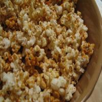 Quick Microwave Caramel Popcorn_image