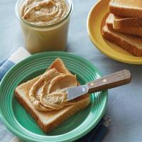 Homemade Peanut Butter image