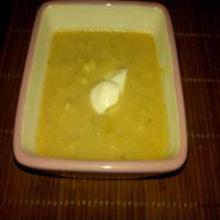 Roasted Cauliflower, Leek & Garlic Soup_image