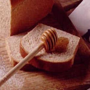 Old-Fashioned Honey-Whole Wheat Bread_image