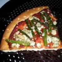 Blue Cheese and Asparagus Pizza_image