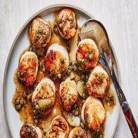 Seared Scallops With Brown Butter and Lemon Pan Sauce_image
