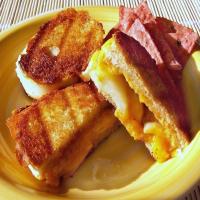 Grilled Cheese Sandwiches_image