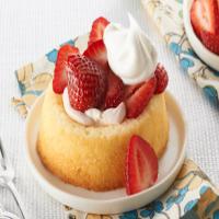 Creamy Strawberry Shortcakes image