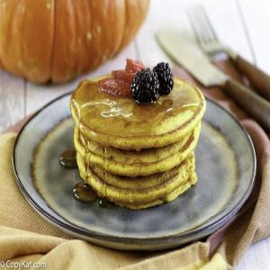 IHOP Pumpkin Spice Pancakes_image