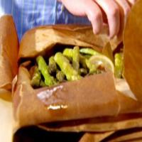 Steamed Asparagus in Paper Bag_image
