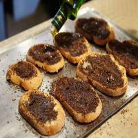 Bread With Chocolate and Olive Oil_image