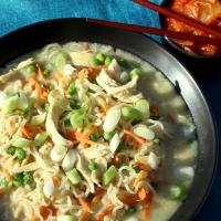 Quick and Easy Ramen Soup_image