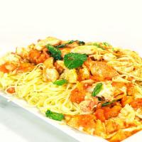Spicy Lobster with Linguini image