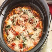 Slow-Cooker Mushroom-Spinach Lasagna image