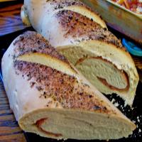 Aromatic Herbed Bread Filled With Prosciutto_image
