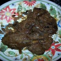 Melt-in-Your-Mouth Slow Cooker Country Style Steak Recipe - (4.5/5) image
