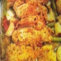 Garlic & Lemon Chicken/green beans & red potatoes image