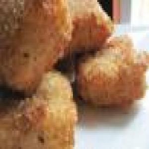 Delices De Fromage (Deep Fried Cheese Squares)_image