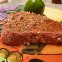 Poached Tuna Steaks_image